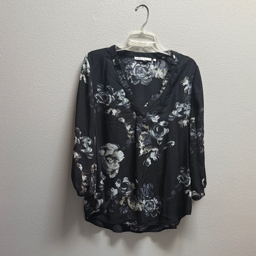 Violet & Claire Black Floral Blouse
